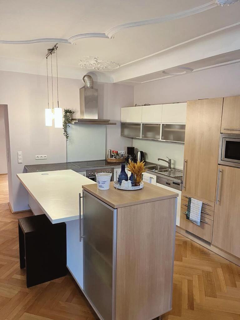 Taferne In Koestendorf - Ferienwohnung Monteurzimmer Neumarkt am Wallersee Buitenkant foto